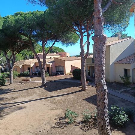 Studio Renove Dans Residence De Vacances Avec Grande Piscine Chauffee, Parking Et Terrasse Агде Екстериор снимка